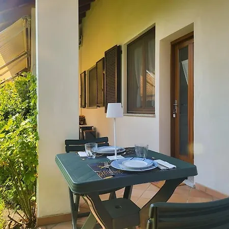 Nido Dei Gelsi Vicino Al Free Parking Apartman *